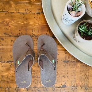 Sz 13 Men’s Flip Flops